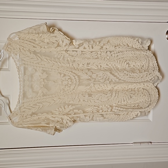 EUC Fever London Embroidered Lace Gauze Top in Ivory ,Sz Medium - Picture 4 of 5